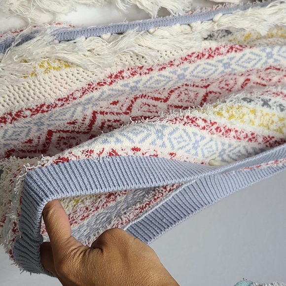 Cabi love Carol boho siesta sweater poncho small - Picture 5 of 11